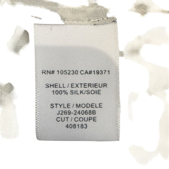 JOIE White/Black Long Sleeve V-Neck Printed Blouse 100% Silk Size XS - Picture 6 of 6